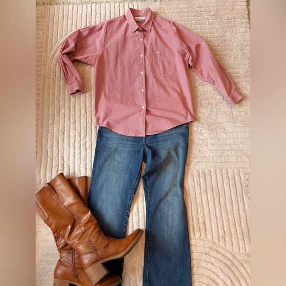 Y2K Calvin Klein Button Down - Picture 13 of 13